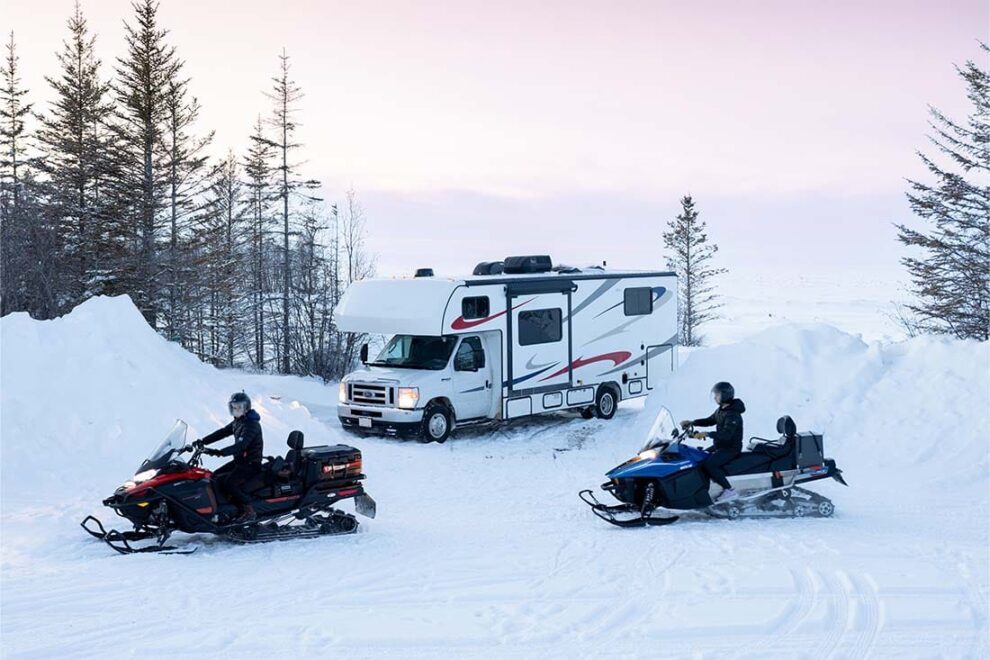 https://gorving.ca/resource/how-to-prepare-for-your-winter-rv-camping-trip/