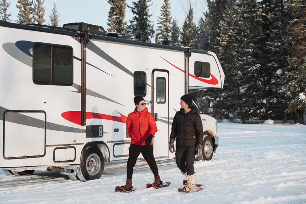 https://gorving.ca/resource/how-to-prepare-for-your-winter-rv-camping-trip/