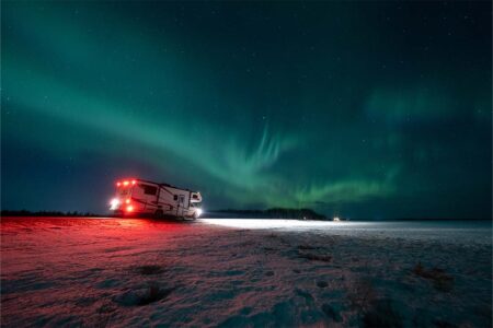 https://gorving.ca/resource/how-to-prepare-for-your-winter-rv-camping-trip/