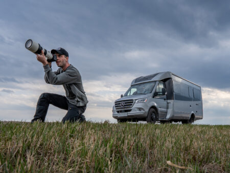 Jared Vandermeer wildlife photographer - birdwatching in Manitoba
